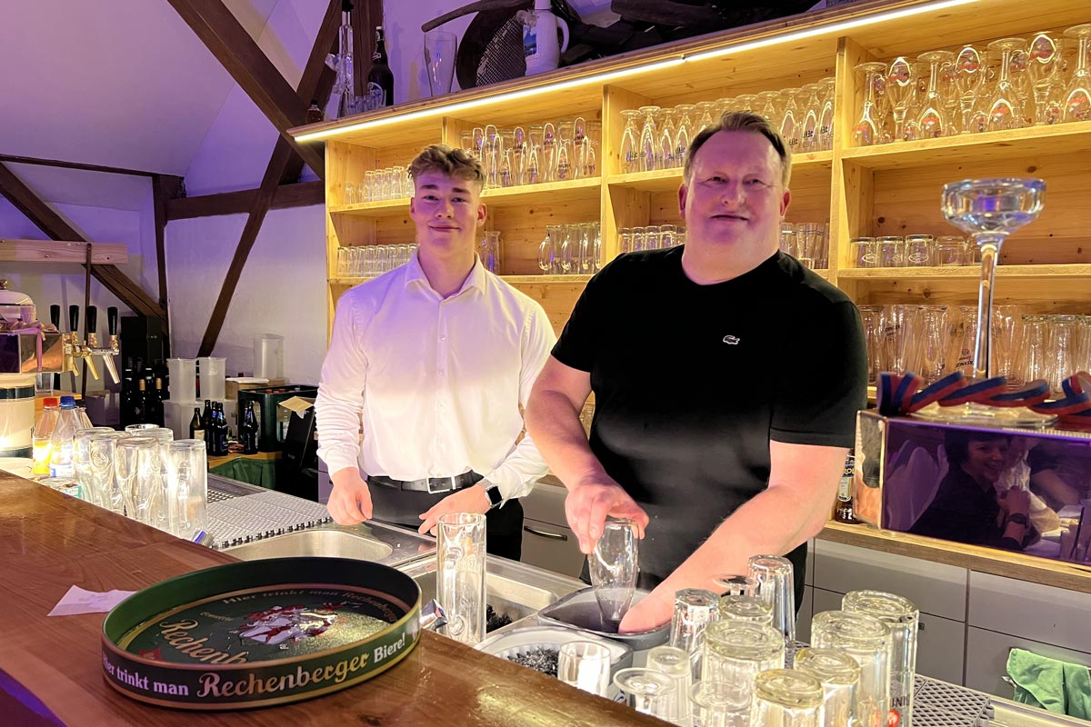 Landgasthof und Landhotel Heidekrug - Angebot Heidescheune Ihre Gastgeber