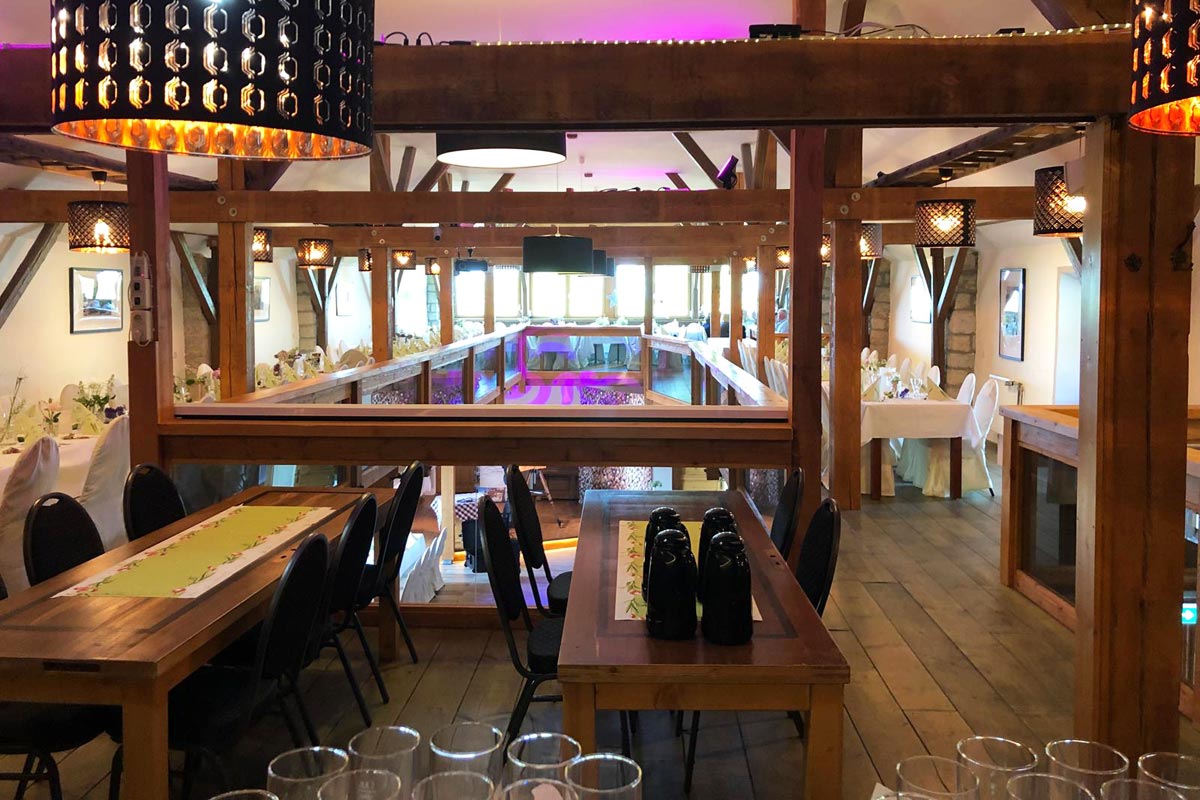 Landgasthof und Landhotel Heidekrug - Angebot Heidescheune mit Blick vom Obergeschoss