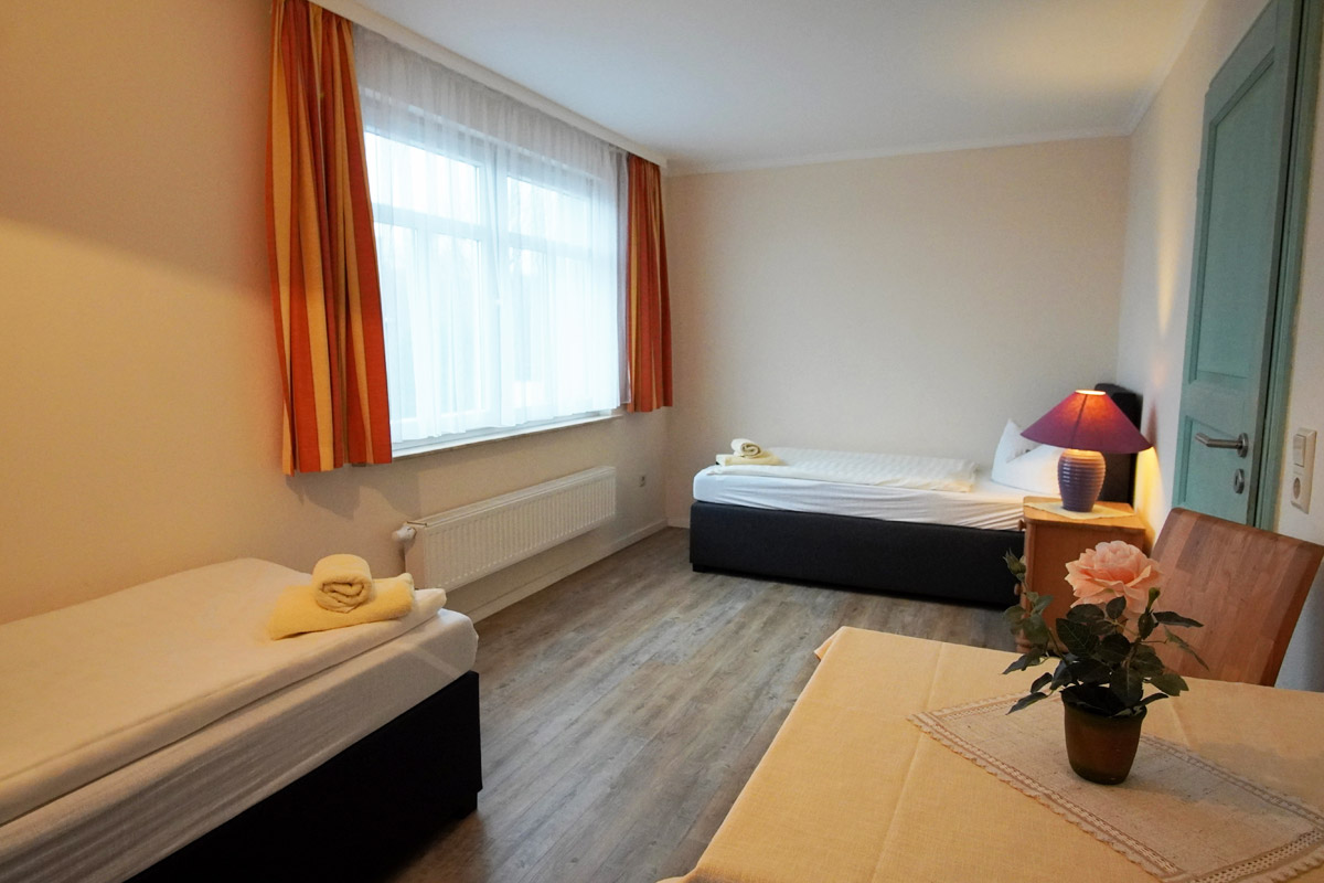 Landgasthof und Landhotel Heidekrug Cotta - Appartement mit Schlafraum