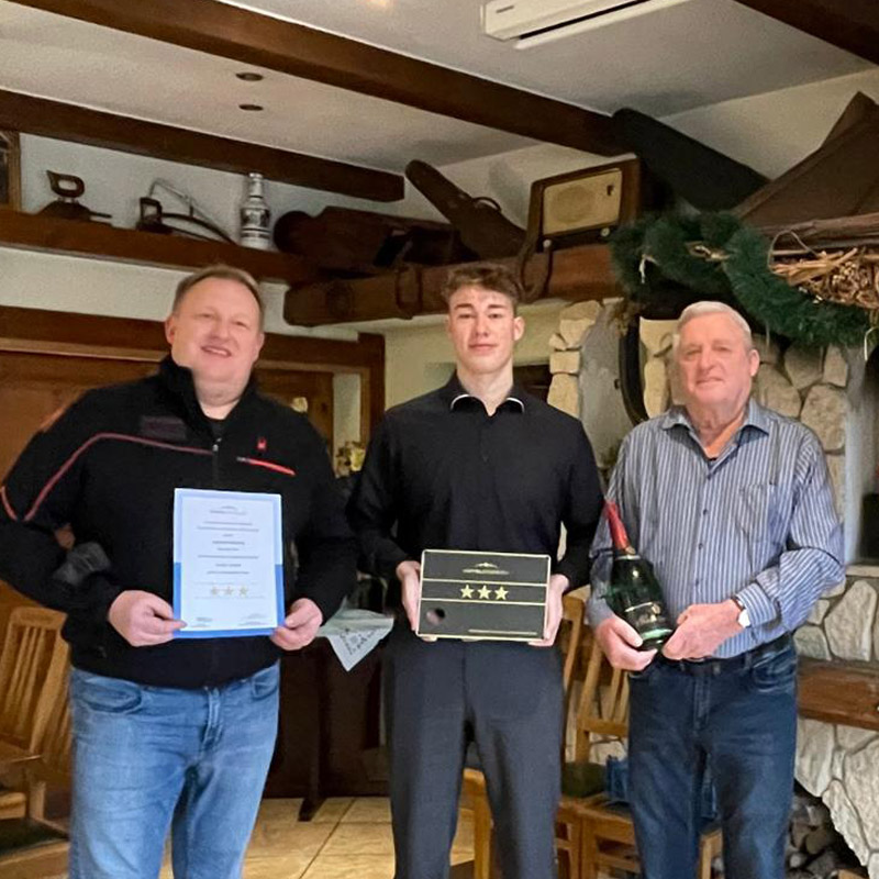 Landgasthof und Landhotel Heidekrug Cotta – Familienbetrieb Ihre Gastgeber Familie Michel